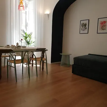Apartment La Fata Che Viaggia *